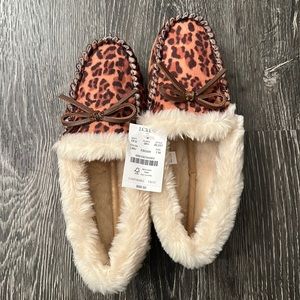 NWT J.CREW Leopard Moccasins Size 7